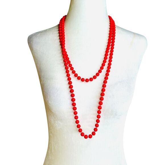 Vintage Cherry Red Hand Knotted Beaded Necklace - Picture 1 of 4